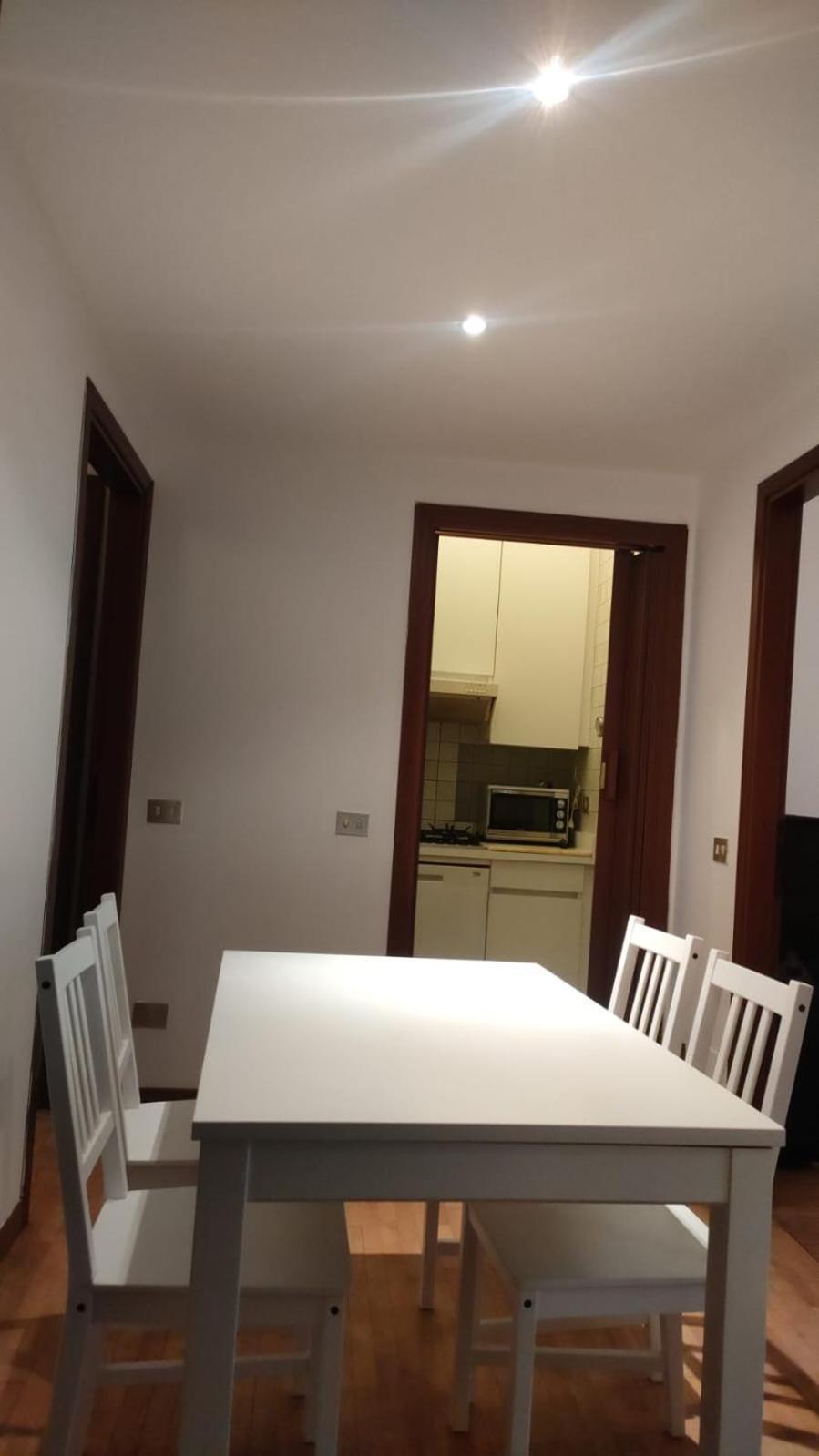 Very Big Apartment At 3 Minutes On Foot From Duomo Cathedral Milano Esterno foto